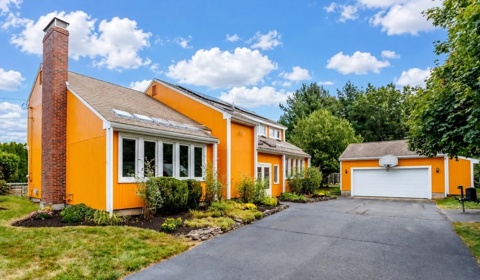 Unit for sale at 27 Lee St, Lancaster, MA 01523