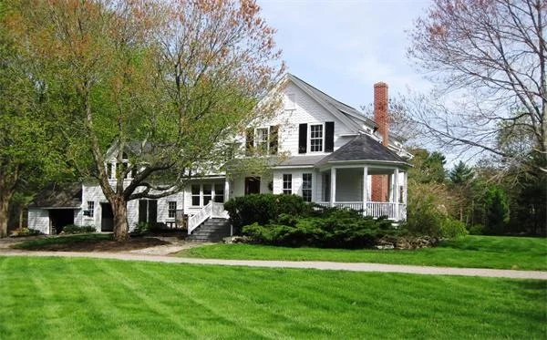 Unit for sale at 117 Seekonk St, Norfolk, MA 02056