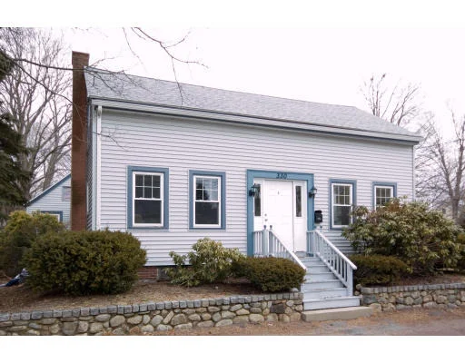 Unit for sale at 330 Haven St, Reading, MA 01867
