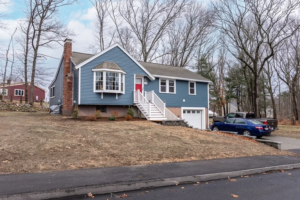 Unit for sale at 14 Oak Grove Rd, Randolph, MA 02368