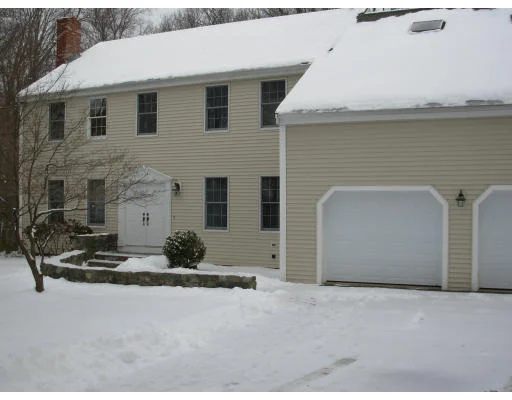 Unit for sale at 15 Gannon Ter, Framingham, MA 01702