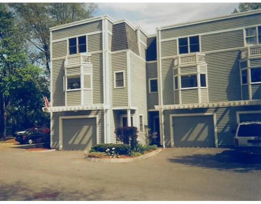 Unit for sale at 117 High Street, Ipswich, MA 01938