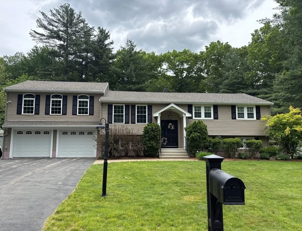 Unit for sale at 7 Parsons Lane, Billerica, MA 01821