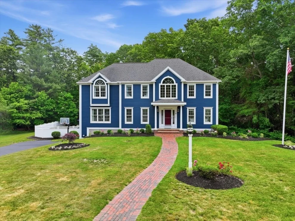 Unit for sale at 85 Maple Ave, Hanover, MA 02339