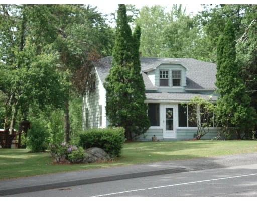 Unit for sale at 340 Pearl St, Gardner, MA 01440