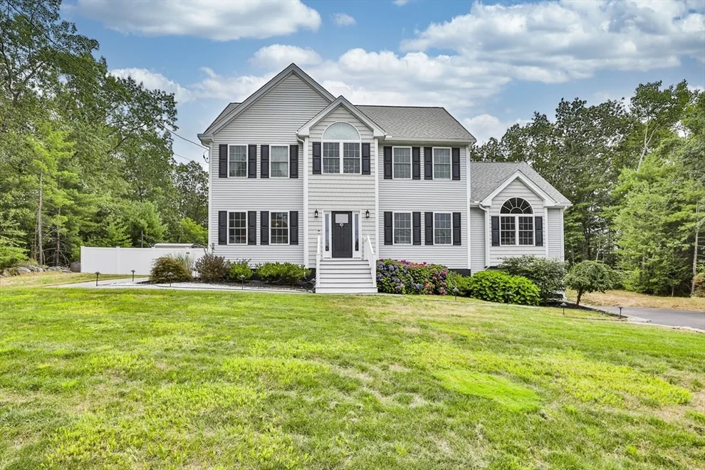 Unit for sale at 873 Salem St, Groveland, MA 01834