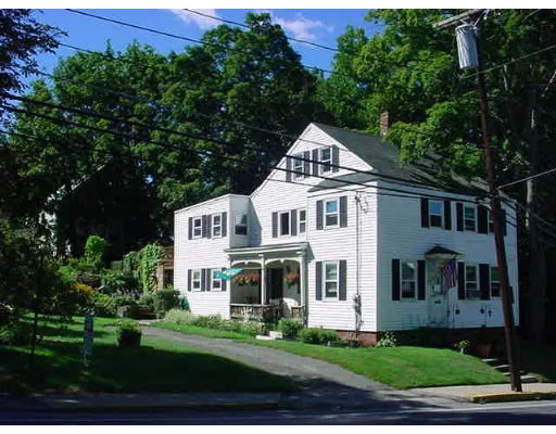 Unit for sale at 94 Elm St, Amesbury, MA 01913