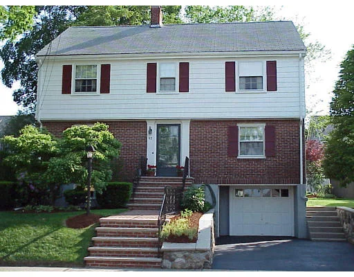 Unit for sale at 92 Richmond Rd, Belmont, MA 02478