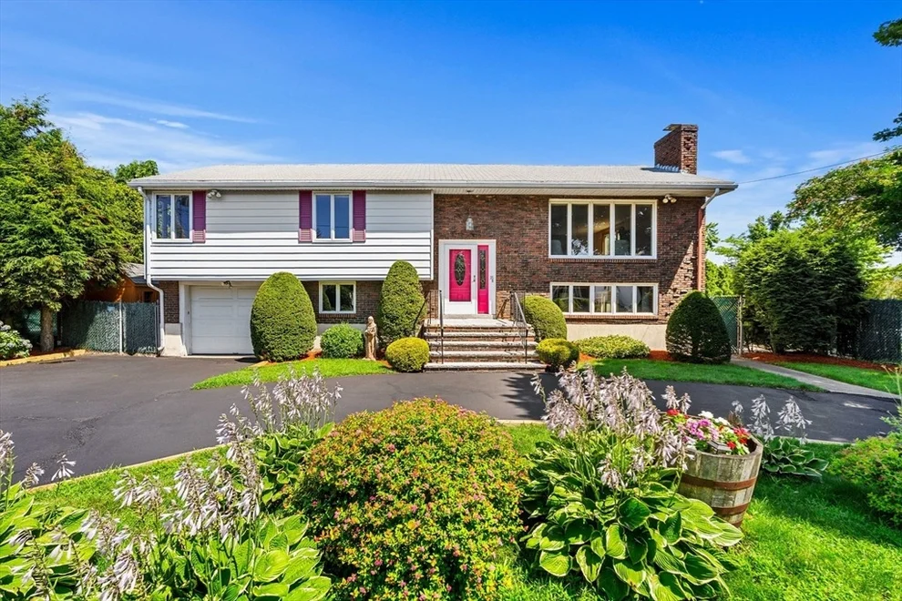 Unit for sale at 76 Cushing Ave, Revere, MA 02151