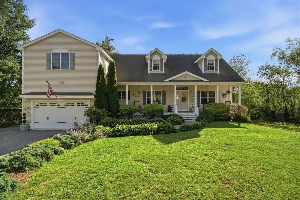 Unit for sale at 33 Park Terrace, Dracut, MA 01826