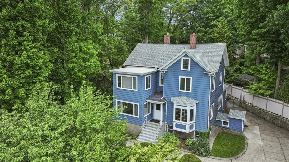 Unit for sale at 20 Willow Street, Newton, MA 02459