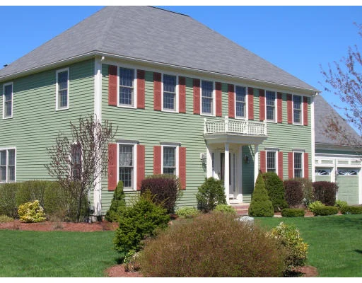 Unit for sale at 4 Horseneck Rd, Shrewsbury, MA 01545