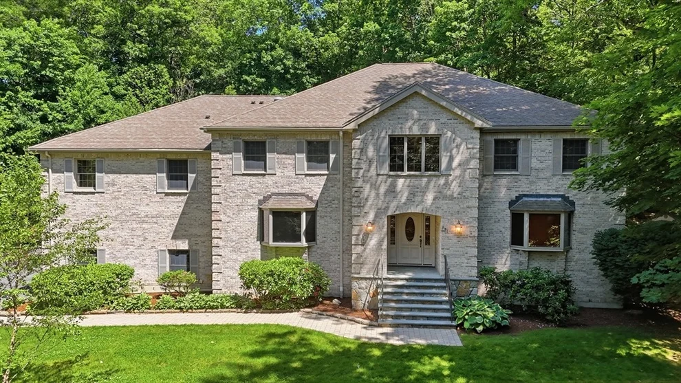 Unit for sale at 331 Prospect Street, Framingham, MA 01701