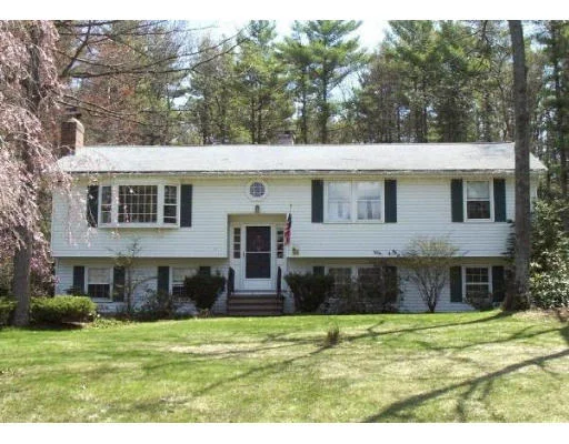 Unit for sale at 27 Sparhawk Drive, Londonderry, NH 03053