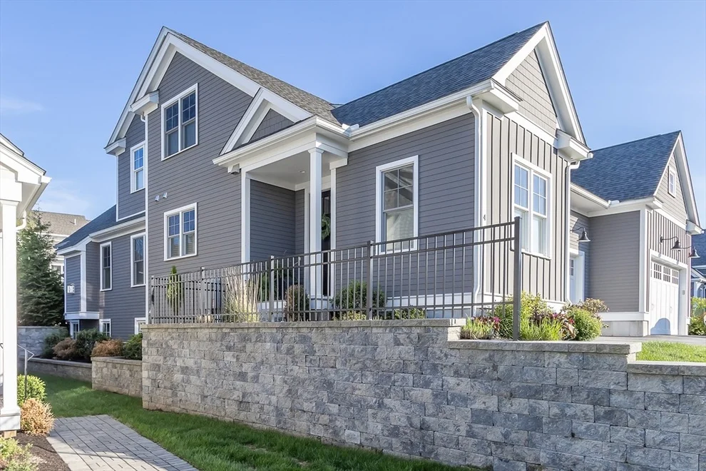 Unit for sale at 4 Birkdale Ln, Hopkinton, MA 01748