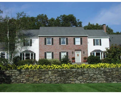 Unit for sale at 68 Caterina Hts, Concord, MA 01742
