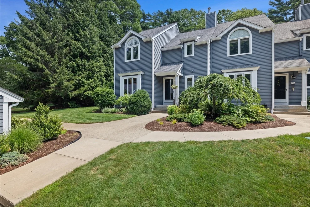 Unit for sale at 56 Bay Farm Rd, Duxbury, MA 02332