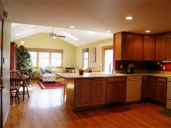 Unit for sale at 12 Paton Road, Shrewsbury, MA 01545