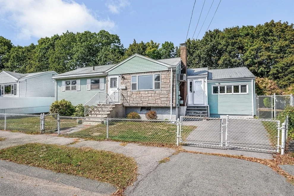 Unit for sale at 29 Walnut Park, Lynn, MA 01905