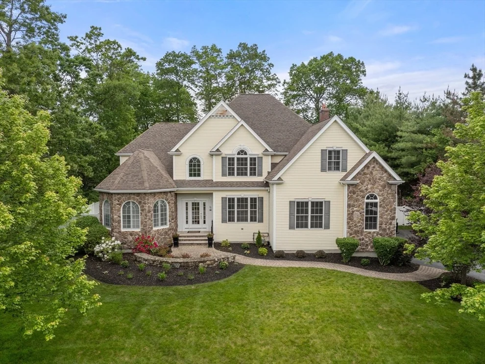 Unit for sale at 11 Constance Way, North Attleboro, MA 02760
