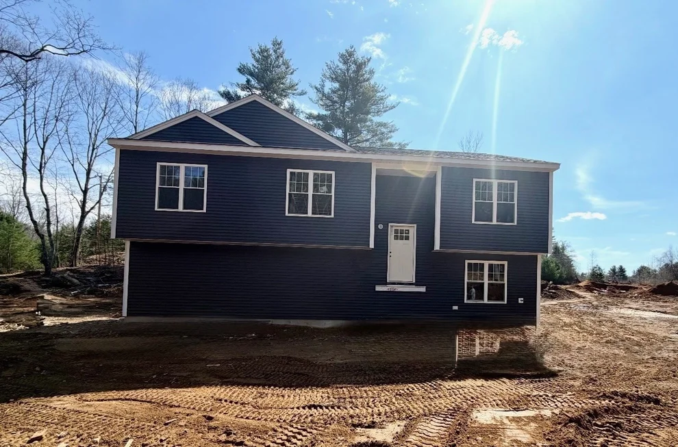 Unit for sale at 950 Old W Brookfield Rd, Warren, MA 01083