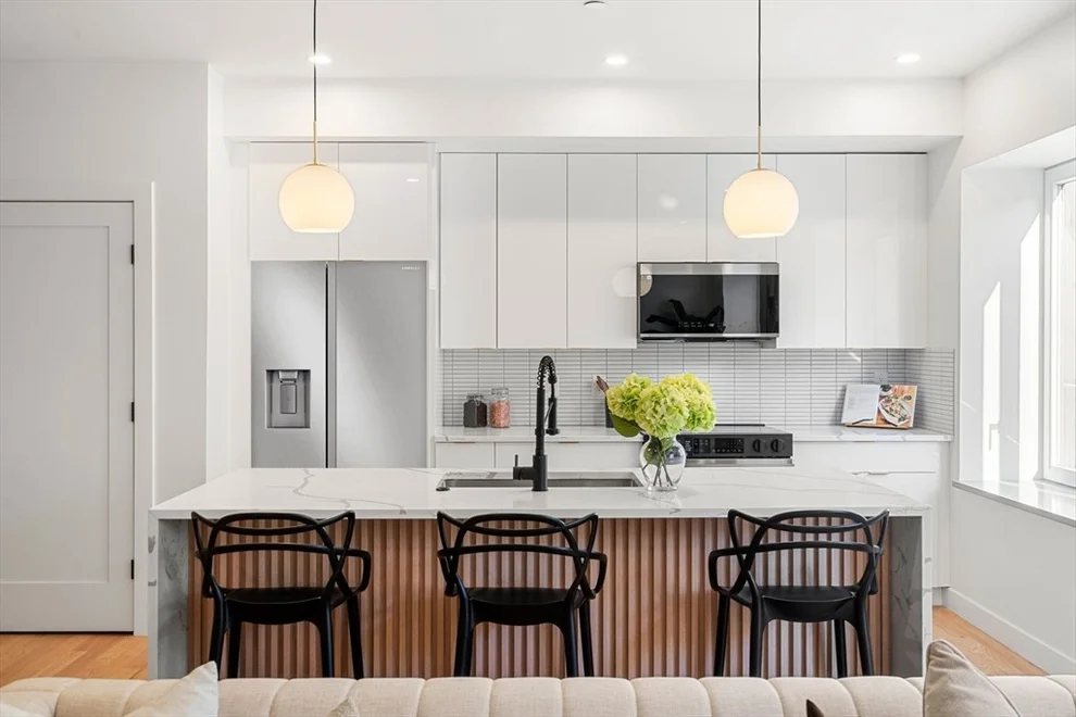 Unit for sale at 122 Washington St, Weymouth, MA 02188