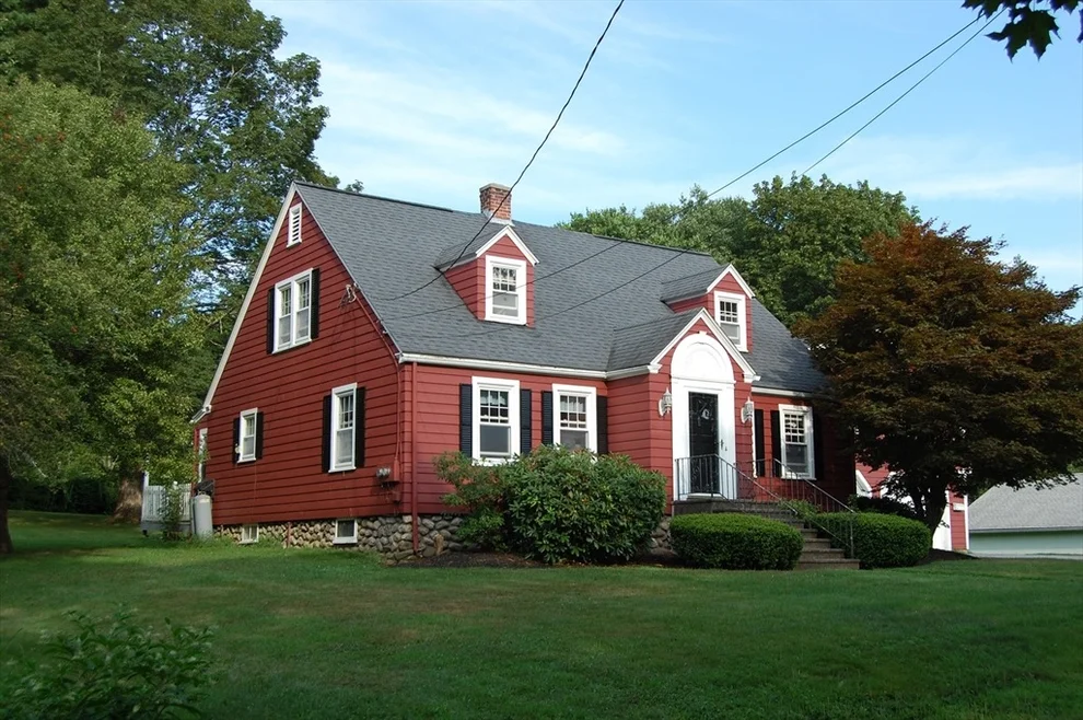 Unit for sale at 10 Sampson St., Spencer, MA 01562