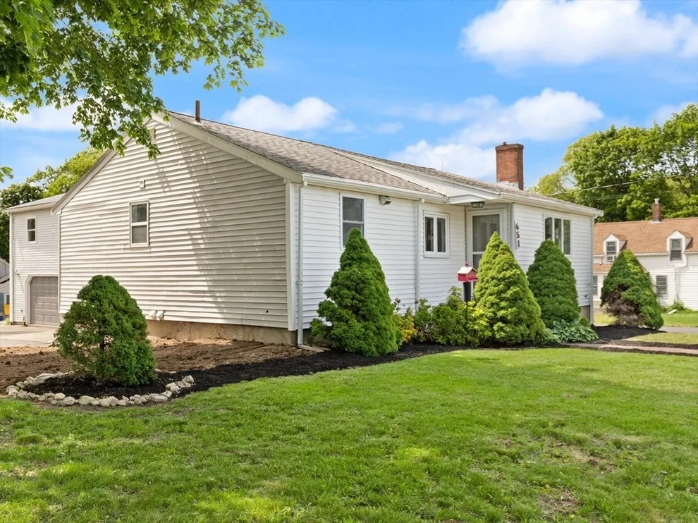 Unit for sale at 651 S Main St, Randolph, MA 02368