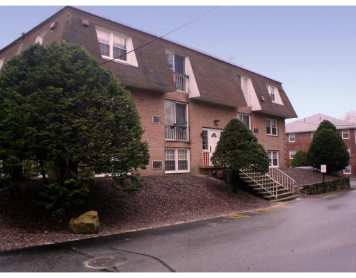 Unit for sale at 82 Boylston Lane, Lowell, MA 01852