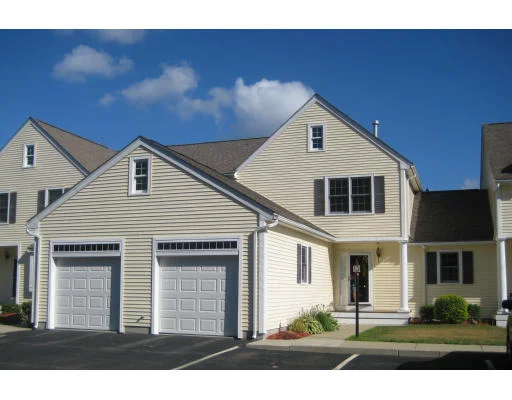 Unit for sale at 713 Thayer St, Abington, MA 02351