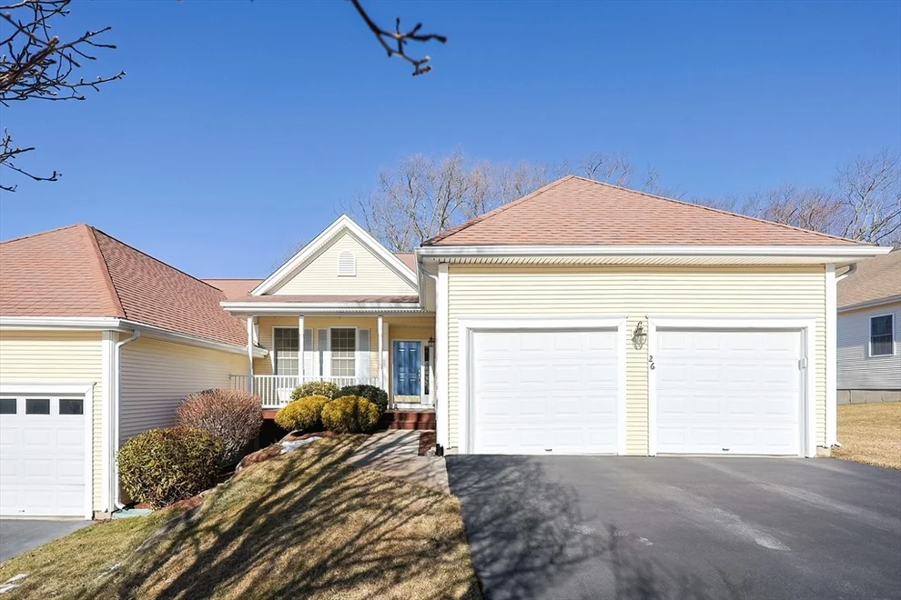 Unit for sale at 26 Summerfield Dr, Uxbridge, MA 01569