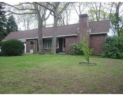 Unit for sale at 8 Brentwood Dr., Holden, MA 01520