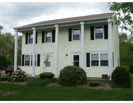 Unit for sale at 40 Kathy Dr, Haverhill, MA 01832