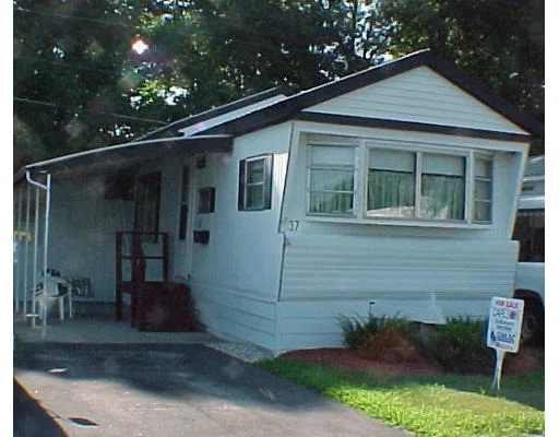 Unit for sale at 181 Boston Post Road #37, Marlborough, MA 01752