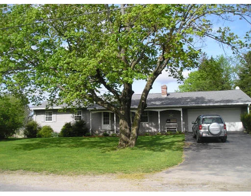 Unit for sale at 23 Curtis St, Auburn, MA 01501