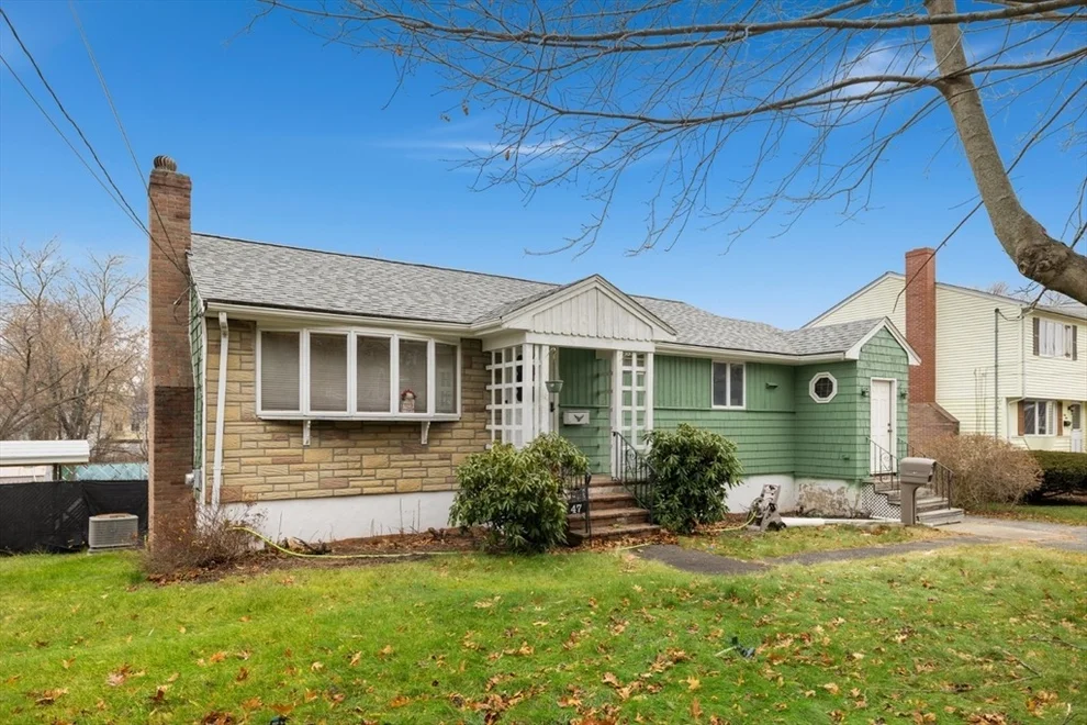 Unit for sale at 47 School St, Saugus, MA 01906