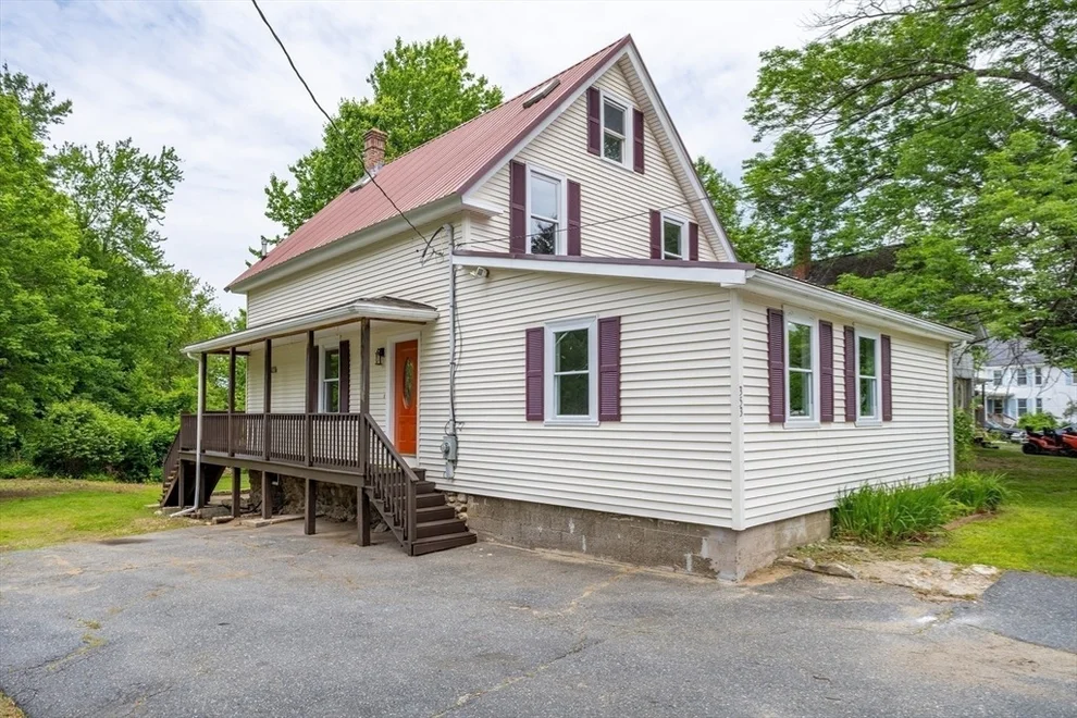 Unit for sale at 353 Front St, Winchendon, MA 01475