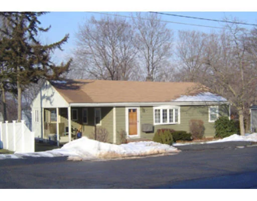 Unit for sale at 3 Bernard Rd, Woburn, MA 01801