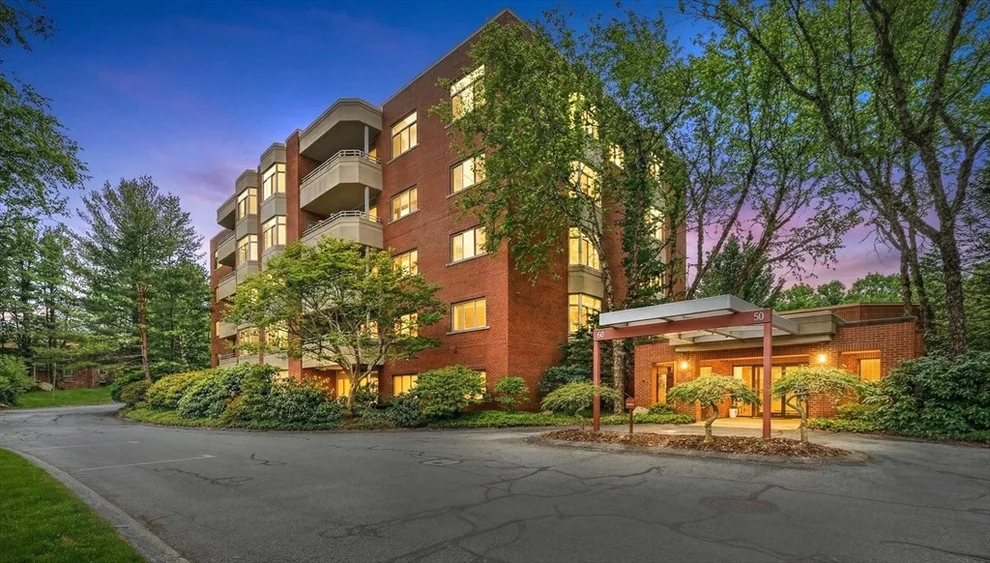 Unit for sale at 99-60 Florence Street, Newton, MA 02467