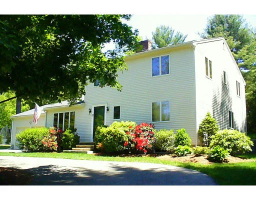 Unit for sale at 12 Pat Dr, Danvers, MA 01923