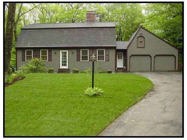 Unit for sale at 9 Buckridge Dr, Amherst, NH 03031