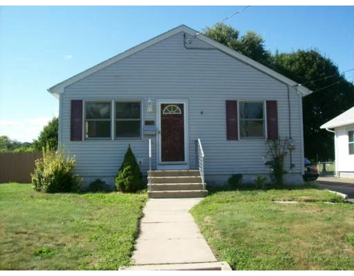 Unit for sale at 150 Skeele St, Chicopee, MA 01013