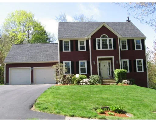 Unit for sale at 61 Elliot Trail, Grafton, MA 01519