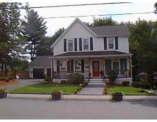 Unit for sale at 28 Highland Street, Reading, MA 01867