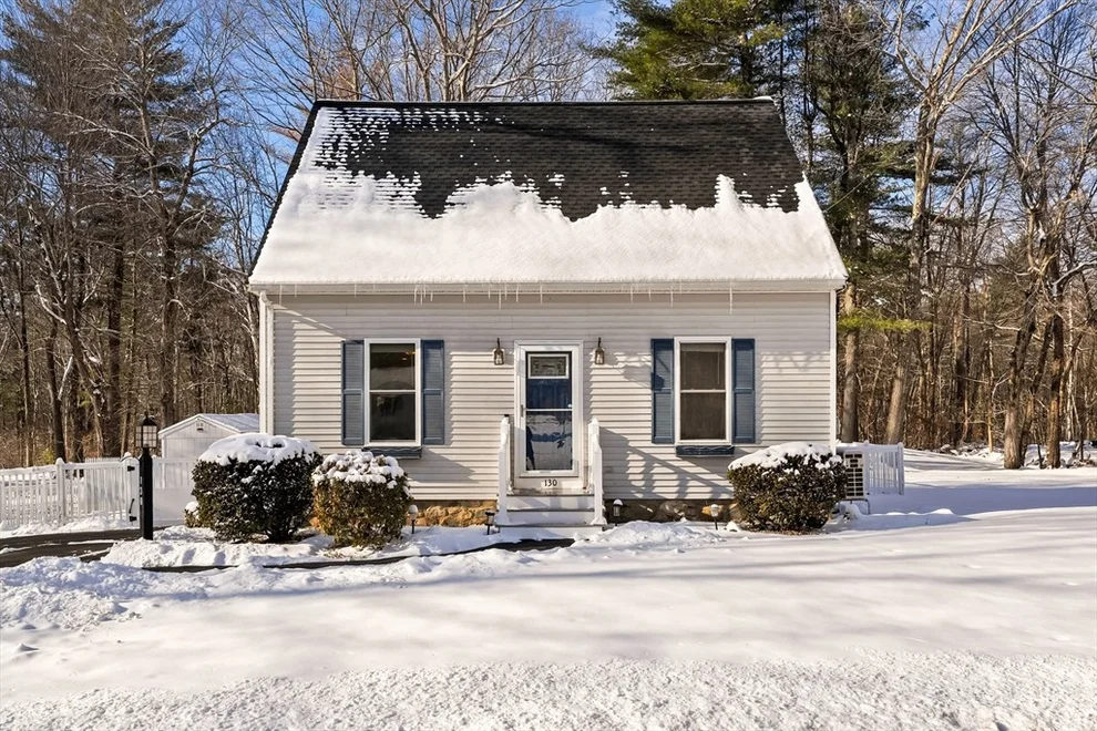 Unit for sale at 130 Crystal St, Haverhill, MA 01832