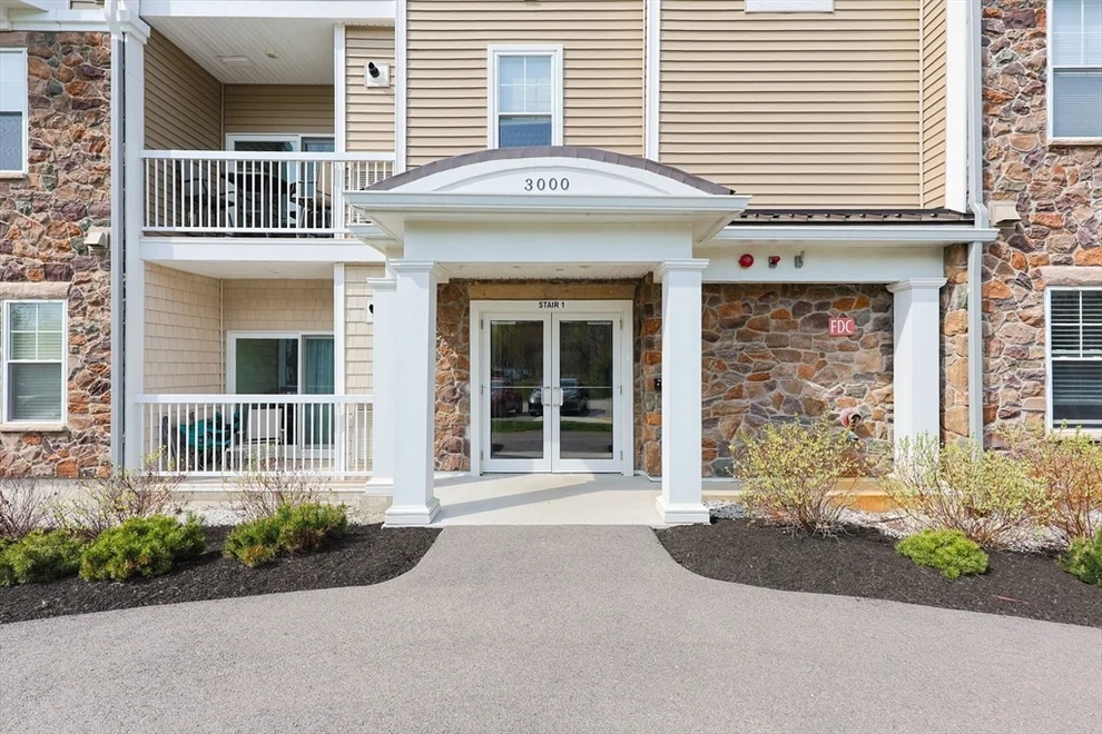 Unit for sale at 3111 Pennington Dr, Walpole, MA 02081