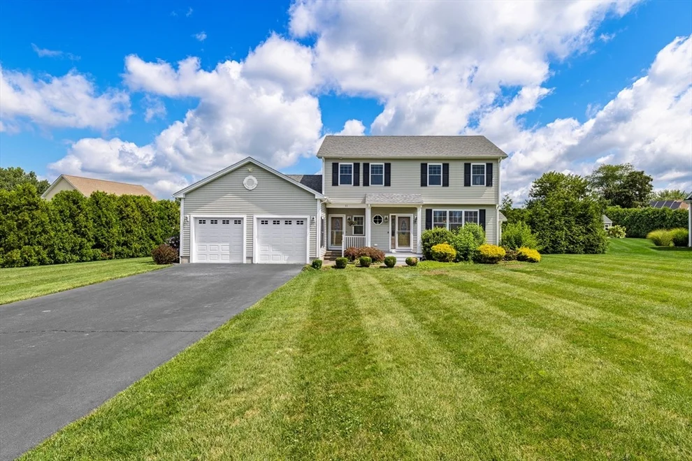 Unit for sale at 11 Aubin St., Seekonk, MA 02771