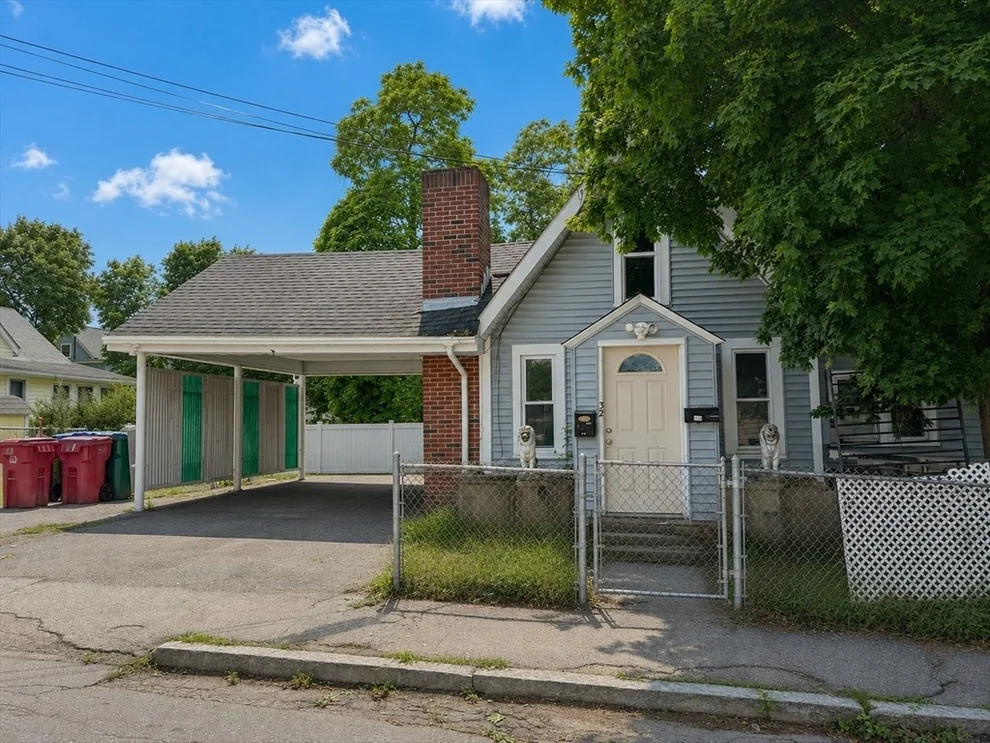 Unit for sale at 32 Oliver St, Lowell, MA 01854