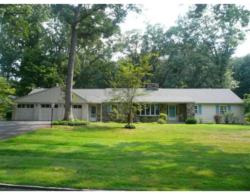 Unit for sale at 47 Overlook Dr, Springfield, MA 01118