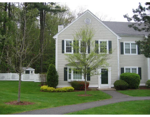 Unit for sale at 501 Brookside Dr, Andover, MA 01810